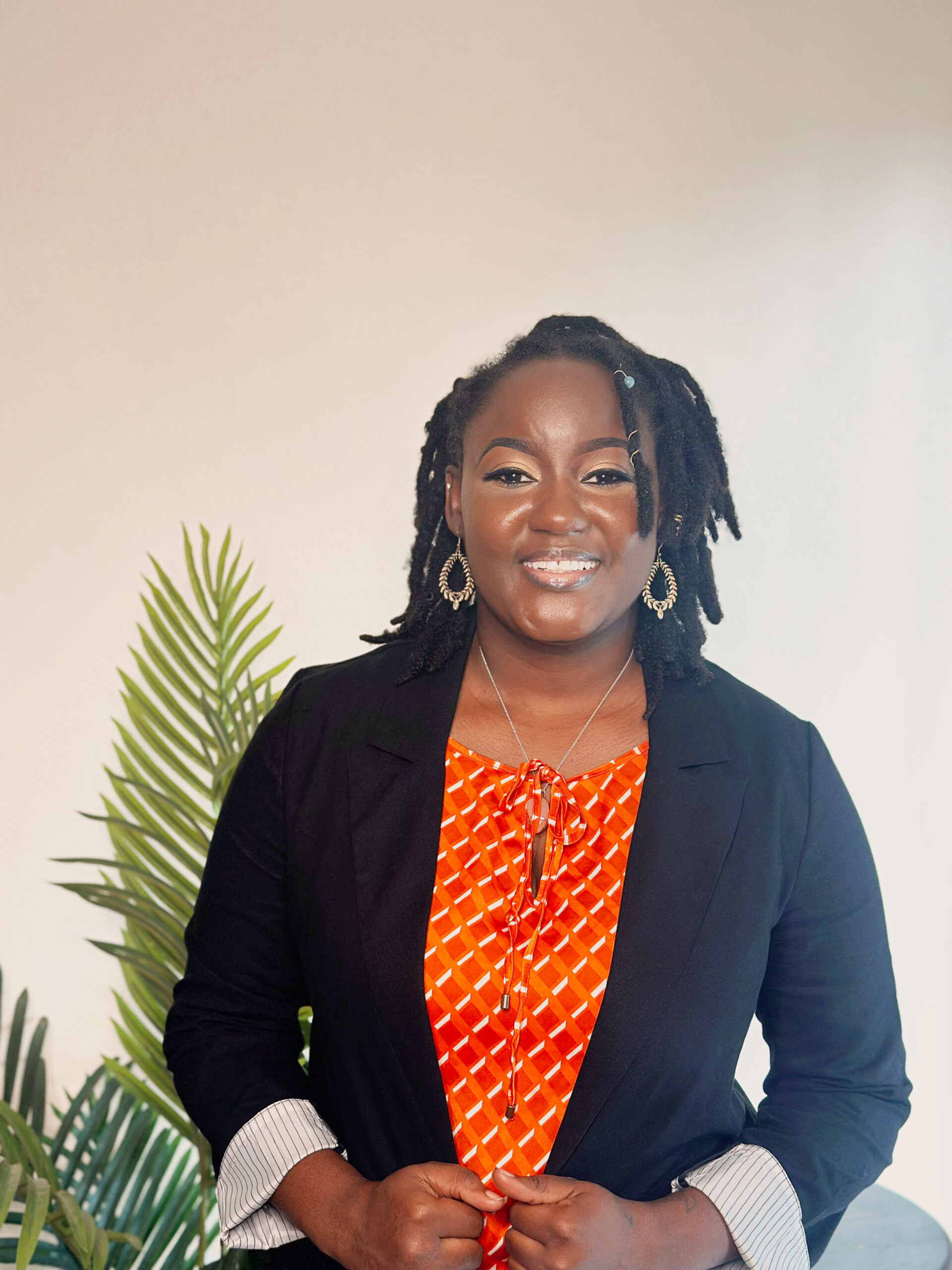 Author picture - Caronique Decius